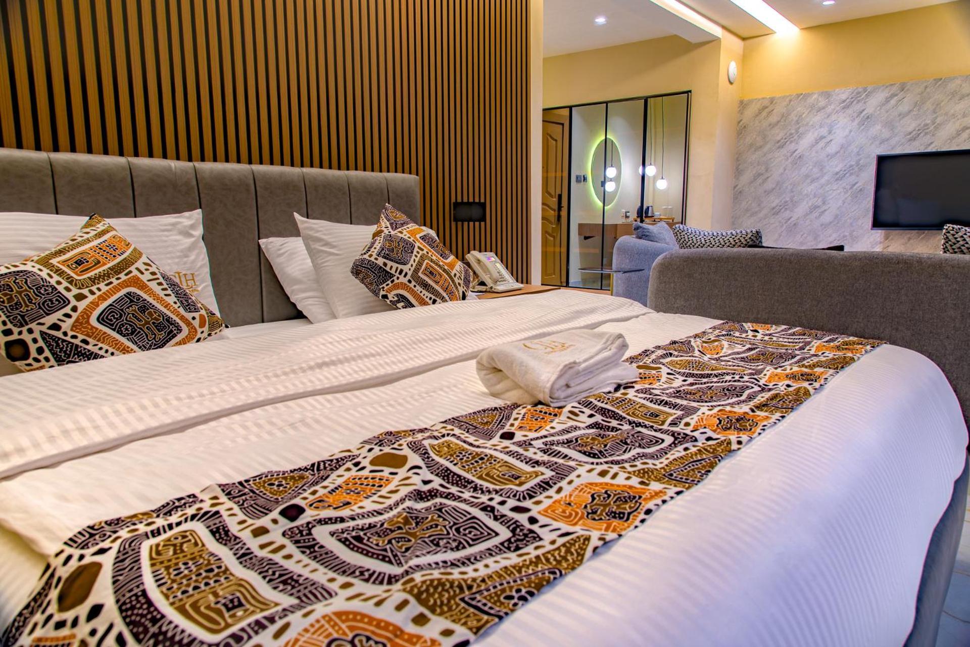The Country Lodge Hotel Freetown Eksteriør billede